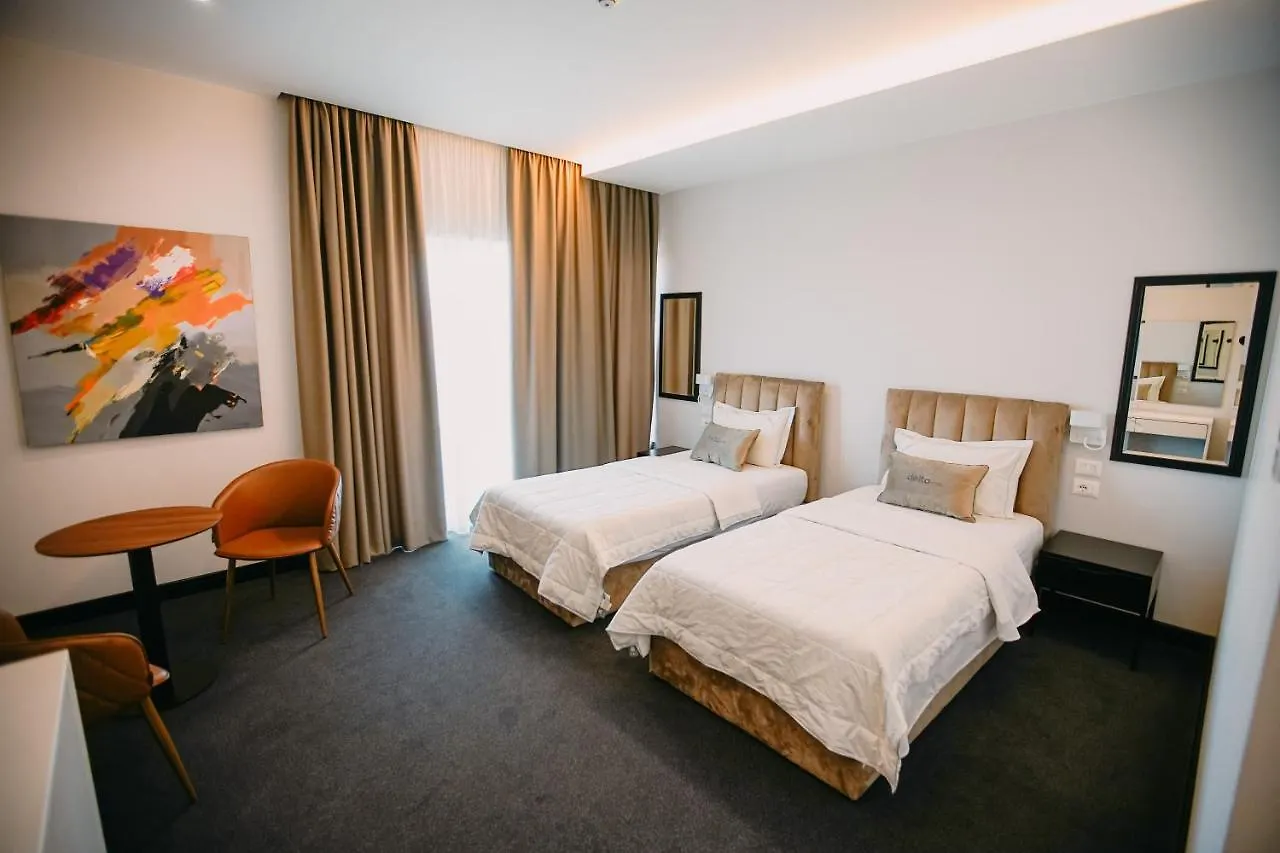 ****  Hotel Delta Premium Jube Albania
